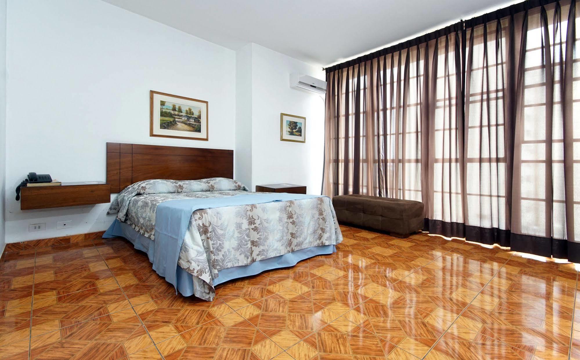 Hotel Royal Plaza Cali Dış mekan fotoğraf