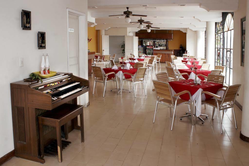 Hotel Royal Plaza Cali Dış mekan fotoğraf